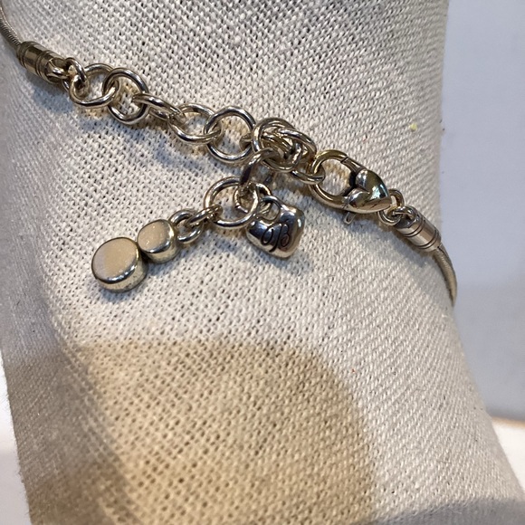 Brighton “LONDON GROOVE” Scrolled Medallion Necklace with Swarovski Crystals EUC - Picture 5 of 5